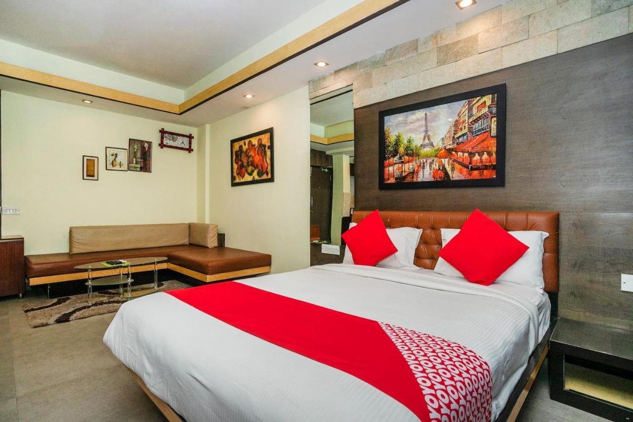 Capital O 3246 The Bouvice Hotel Bangalore Exterior foto
