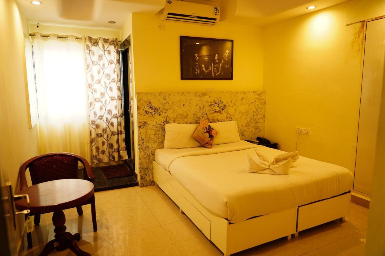 Capital O 3246 The Bouvice Hotel Bangalore Exterior foto